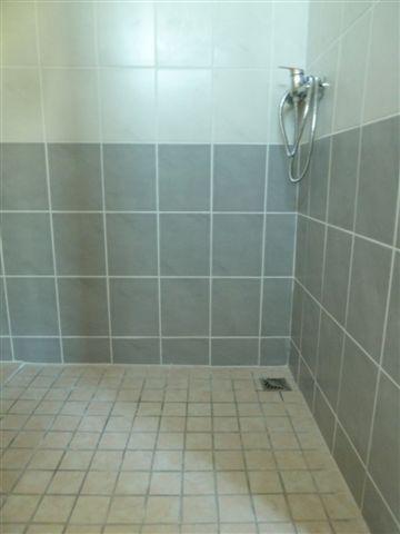 Douche dans chambre Chambord