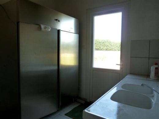 Une armoire froide de 1400 litres
